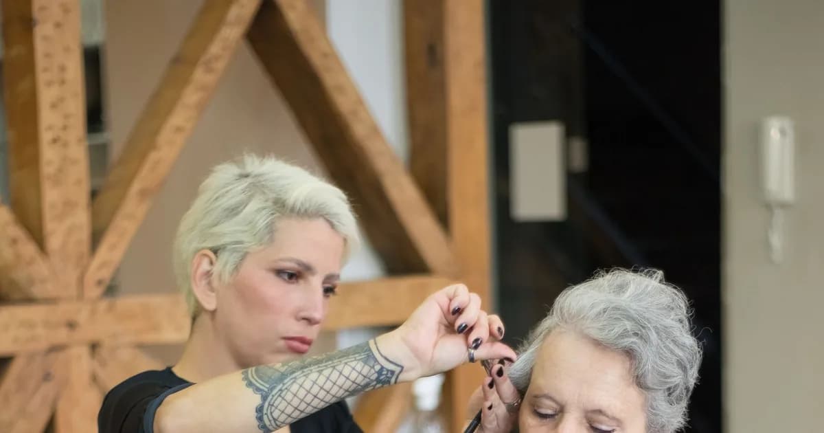 Salon de coiffure : le téléphone